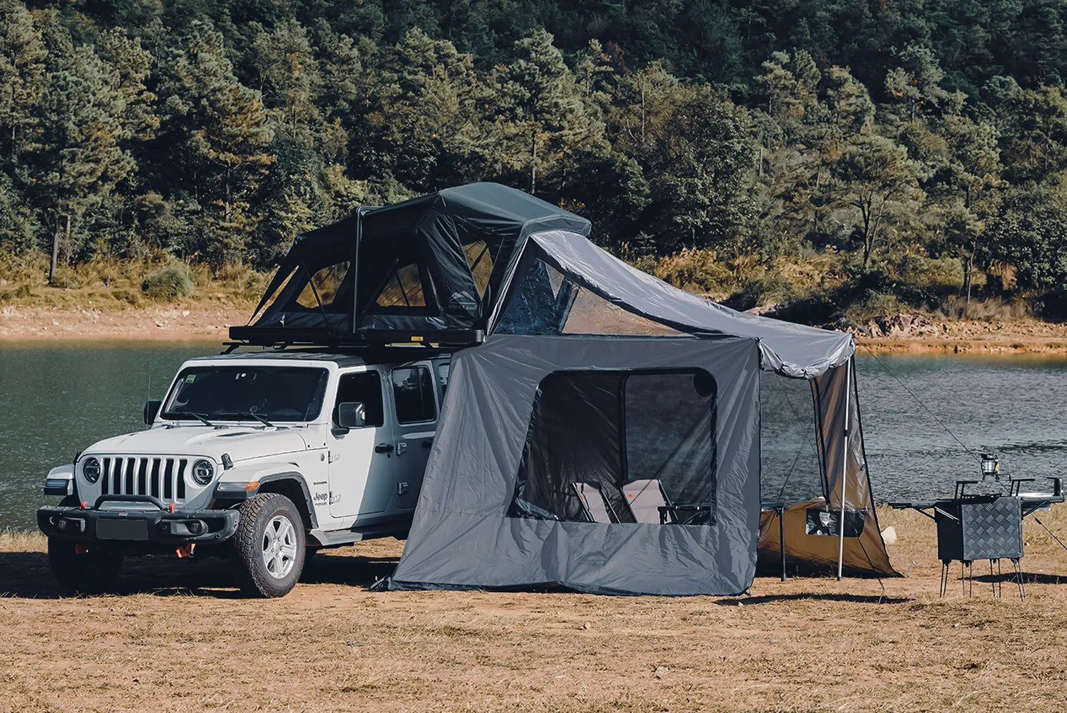 Wild Land Summit Explorer Roof Top Tent completely