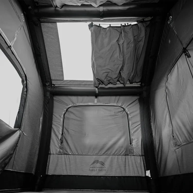 Wild Land Air Cruiser Rooftop Tent Internal Display