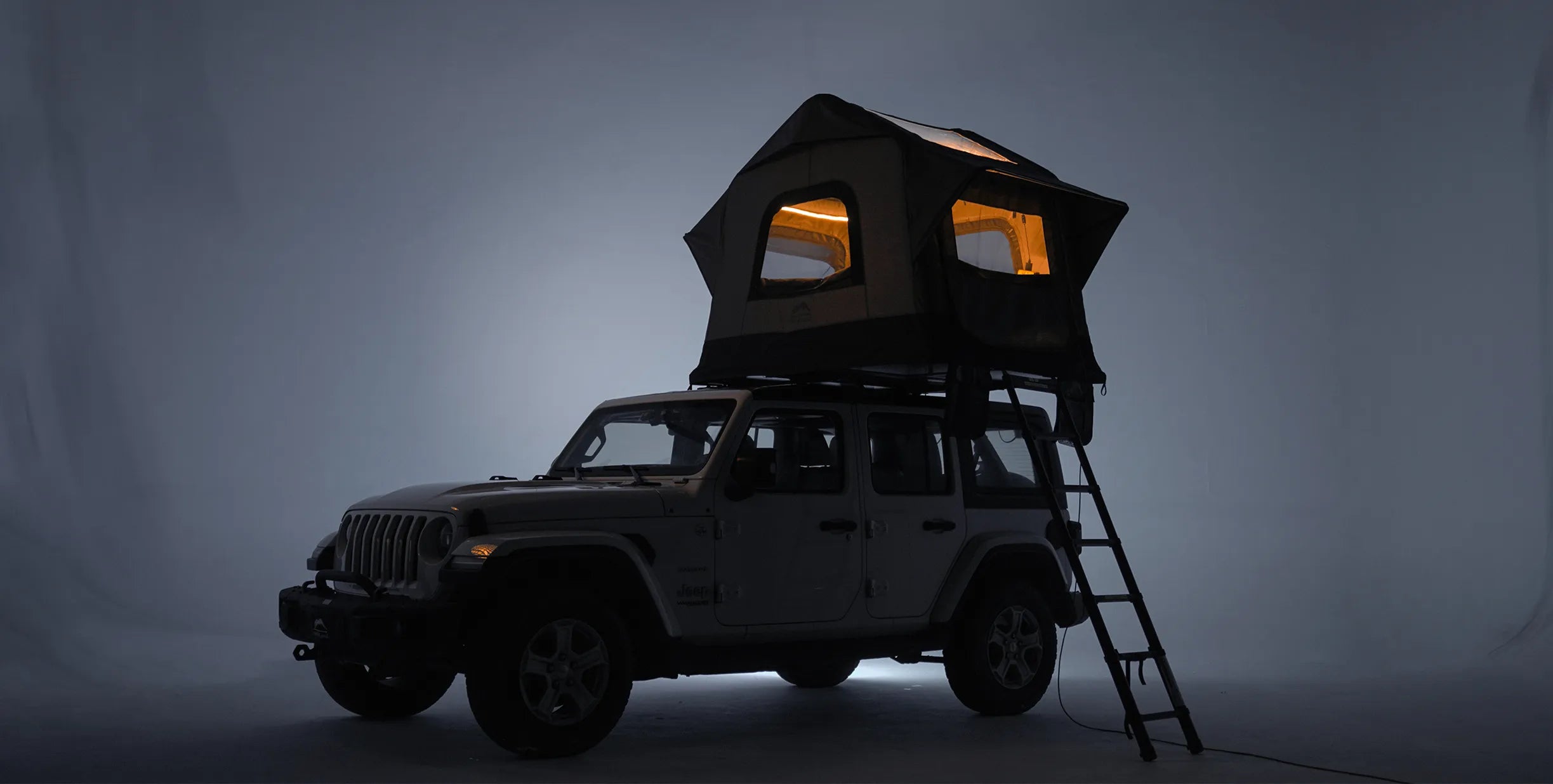 Air Cruiser Brand New Patented Inflatable Roof Top Tent