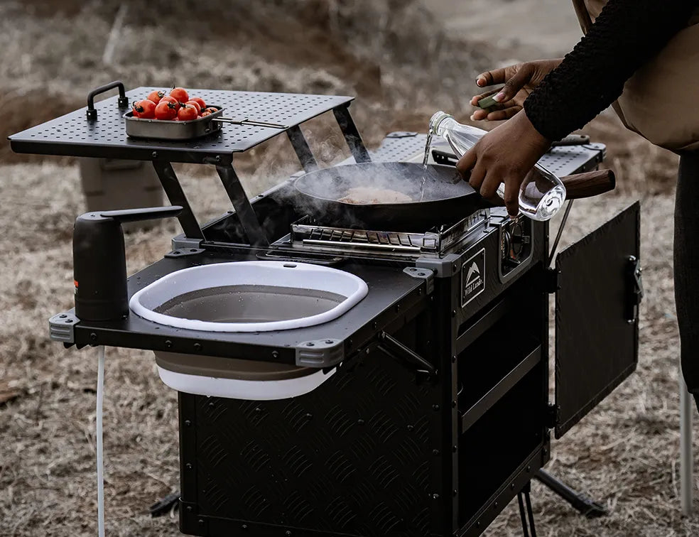 Wild Land Camping Integrated Kitchen Box Cooking Area